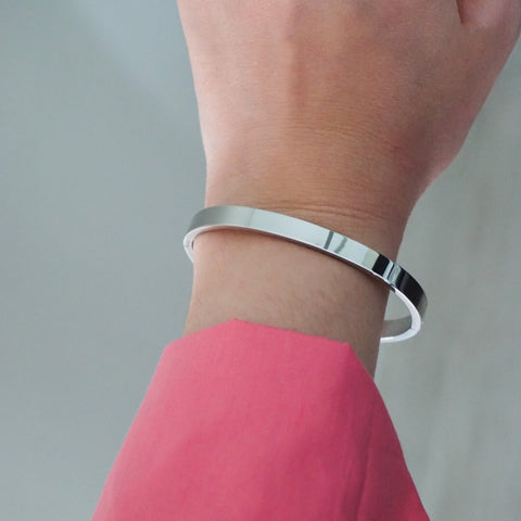 unique silver bracelet bangle